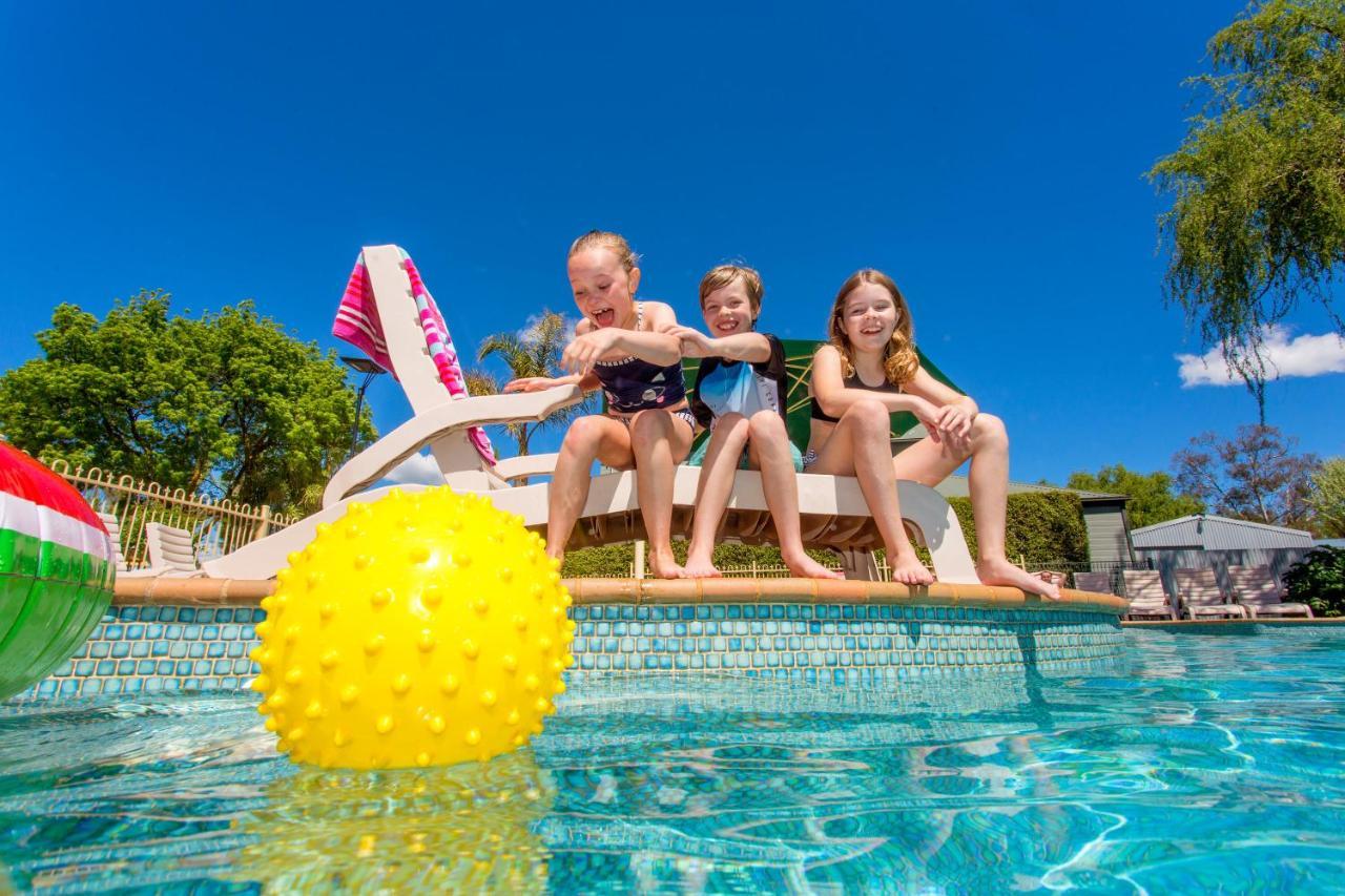 Nrma Ballarat Holiday Park Extérieur photo