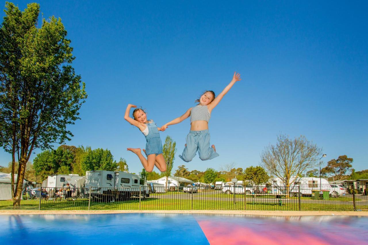 Nrma Ballarat Holiday Park Extérieur photo